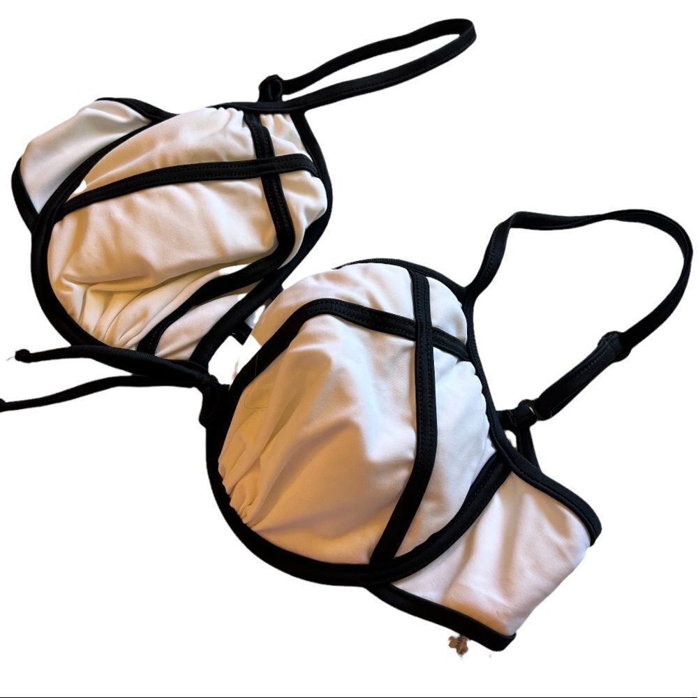 California‎ Waves Bikini Top